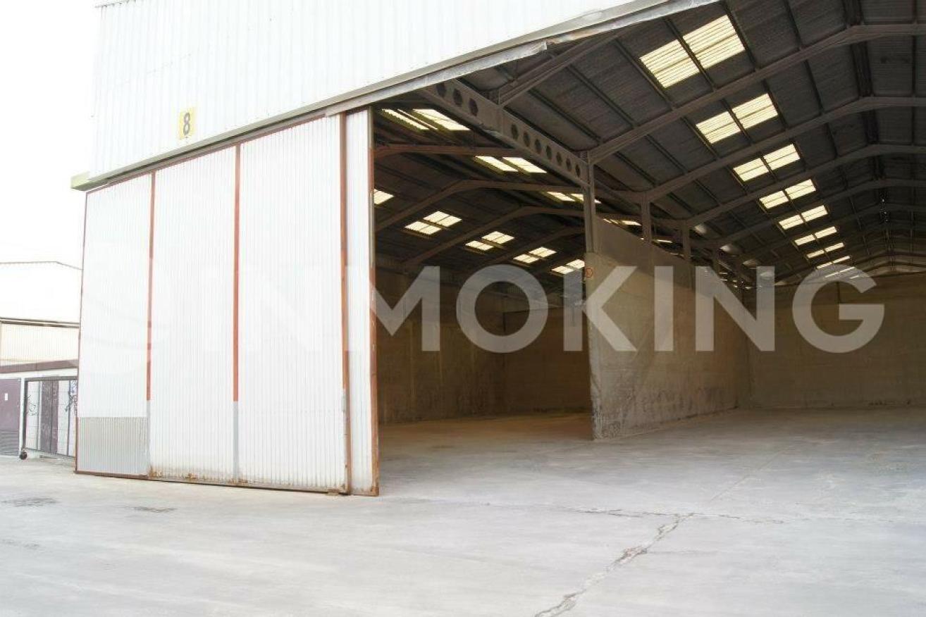 Foto de la propiedad Nave Industrial en alquiler, Silla